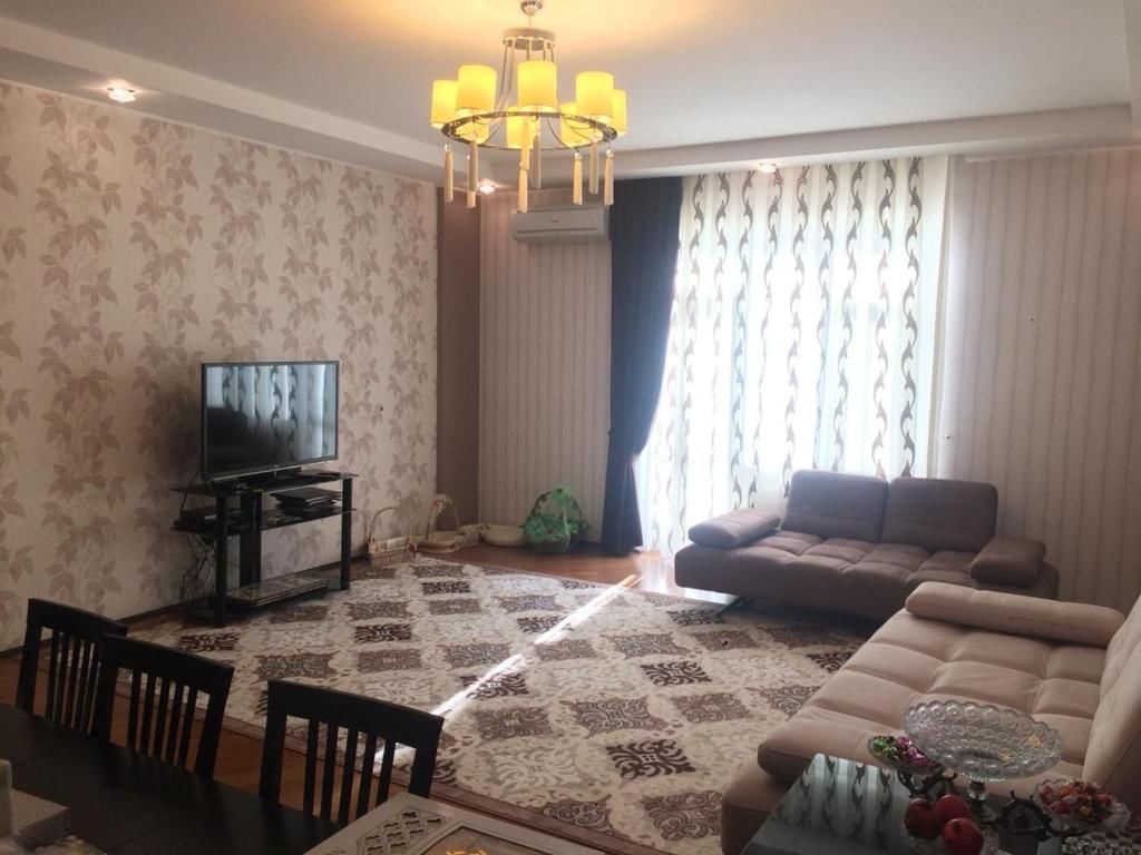 Апартаменты quiet Apartment near Railway station Баку-25