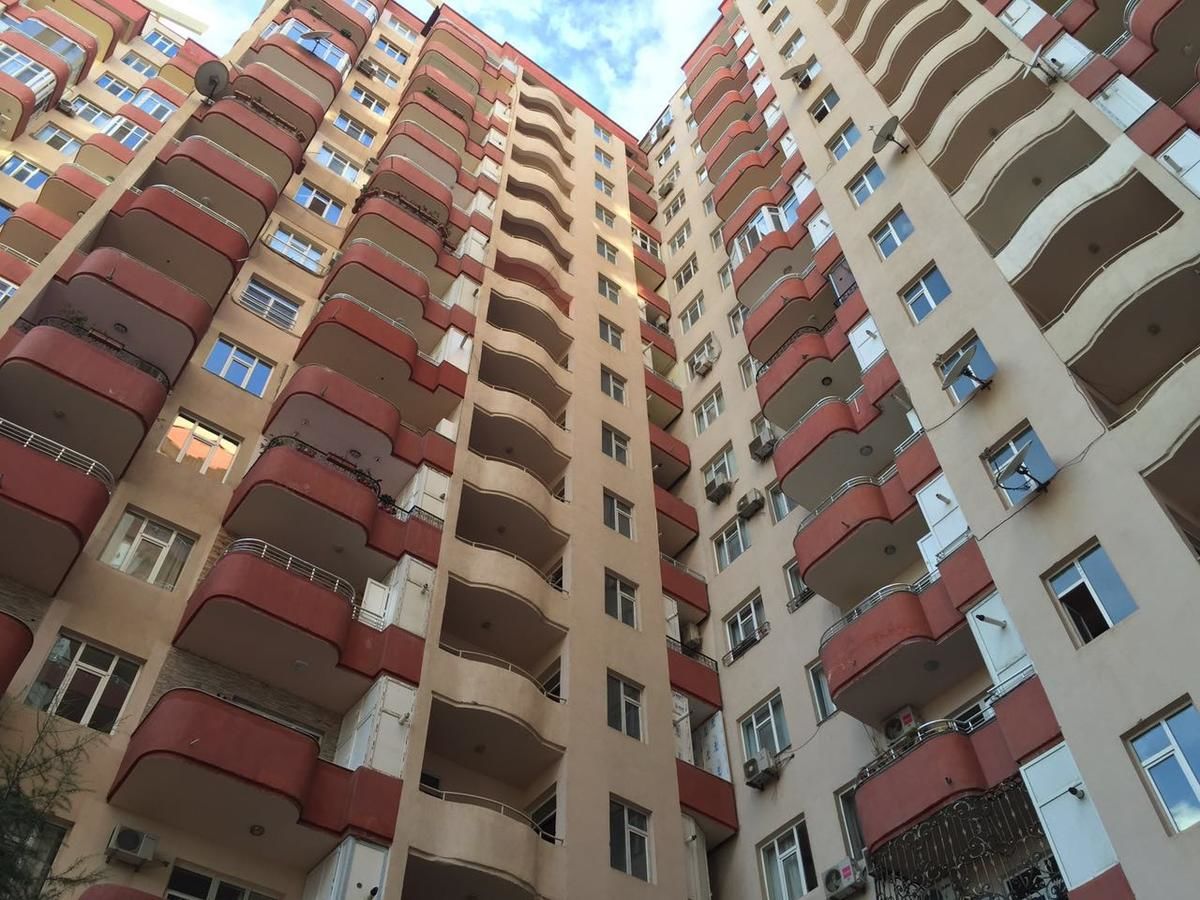 Апартаменты quiet Apartment near Railway station Баку-9
